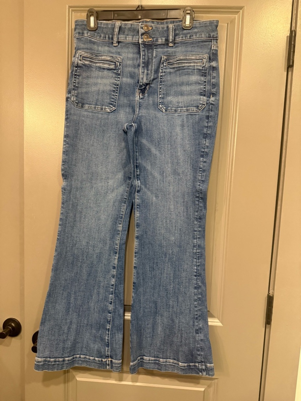 American Eagle Outfitters Light Wash Flare Jeans